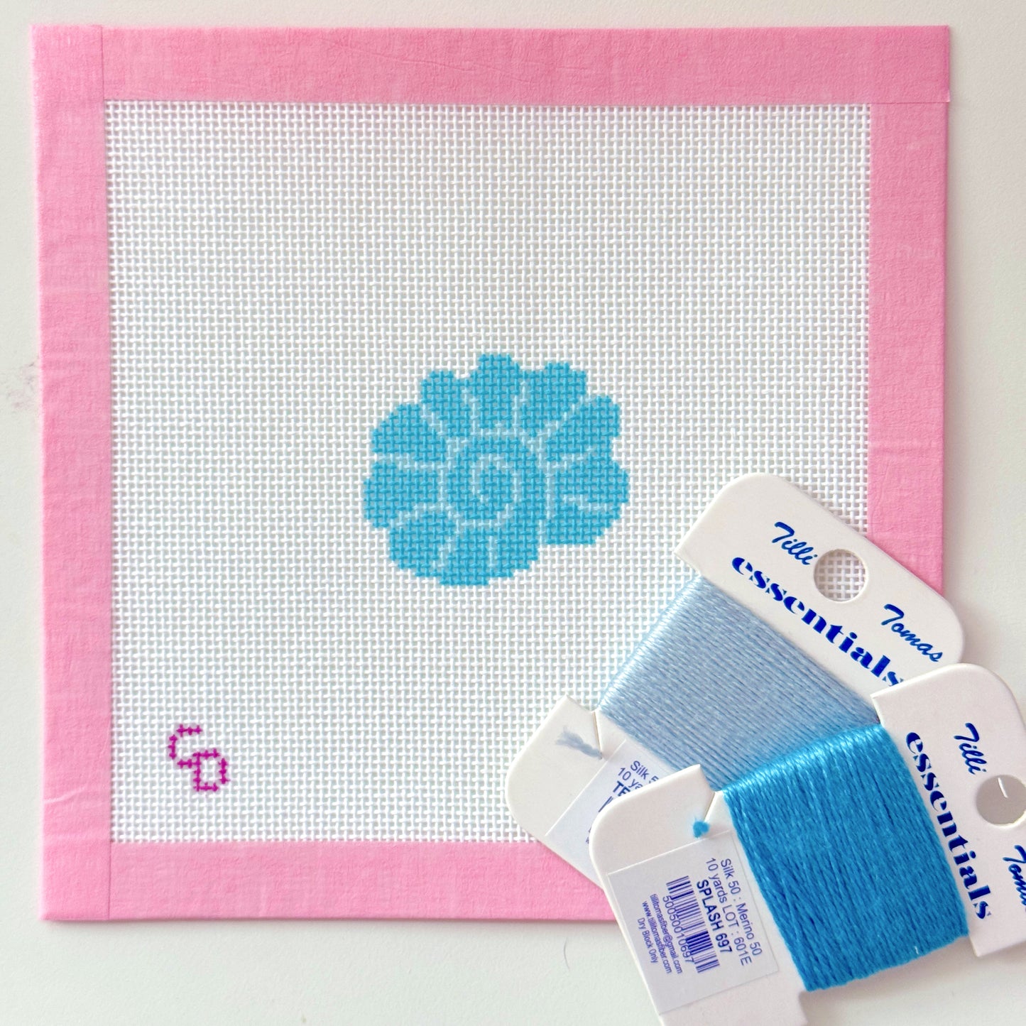 Mini Blue Seashell Needlepoint Canvas, Beginner Needlepoint Canvas, Mini Needlepoint Canvas, 18 Mesh, 2x2 Design