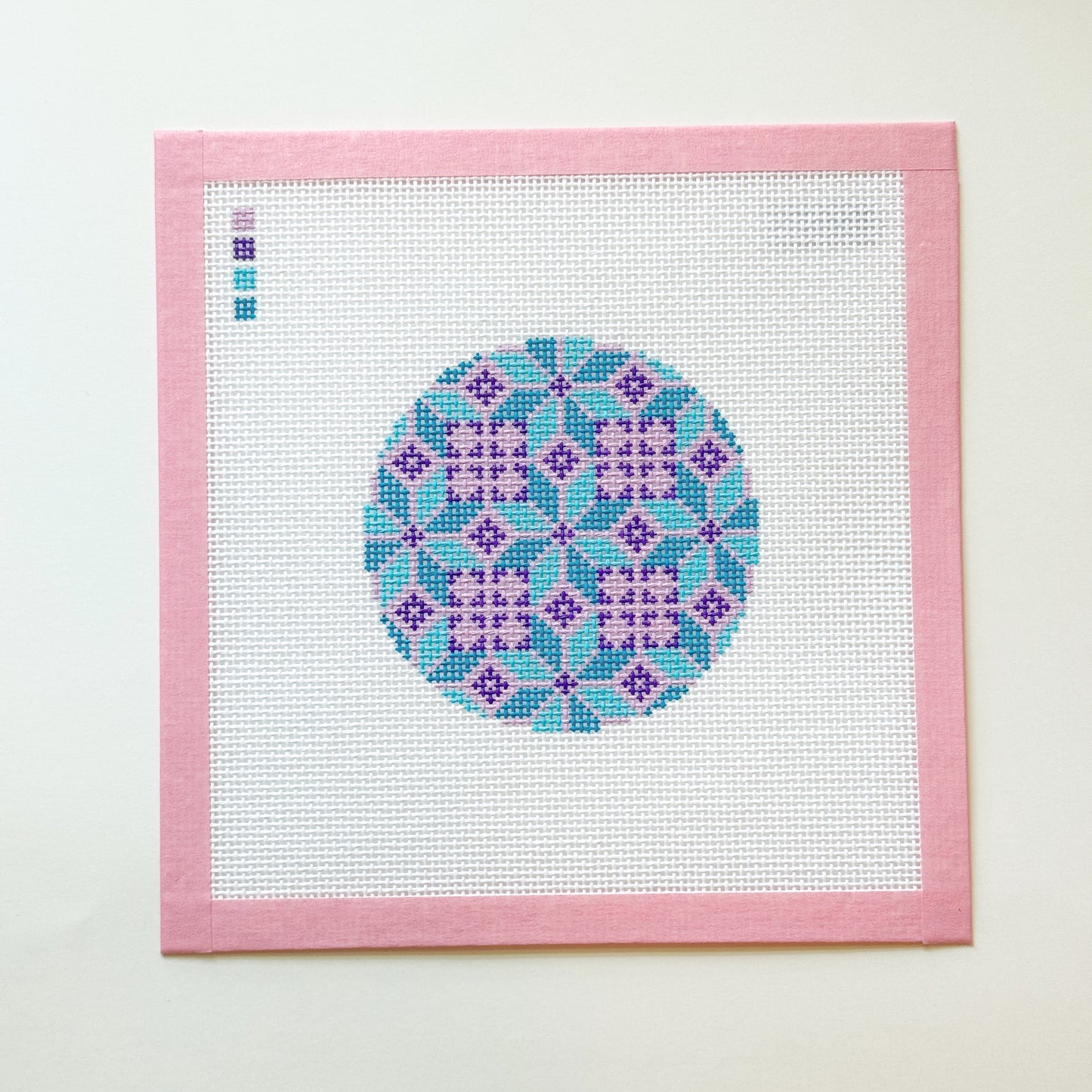 Geometric Pattern Round Ornament Needlepoint Canvas, Kaleidoscope Needlepoint, 13 Mesh, 4x4