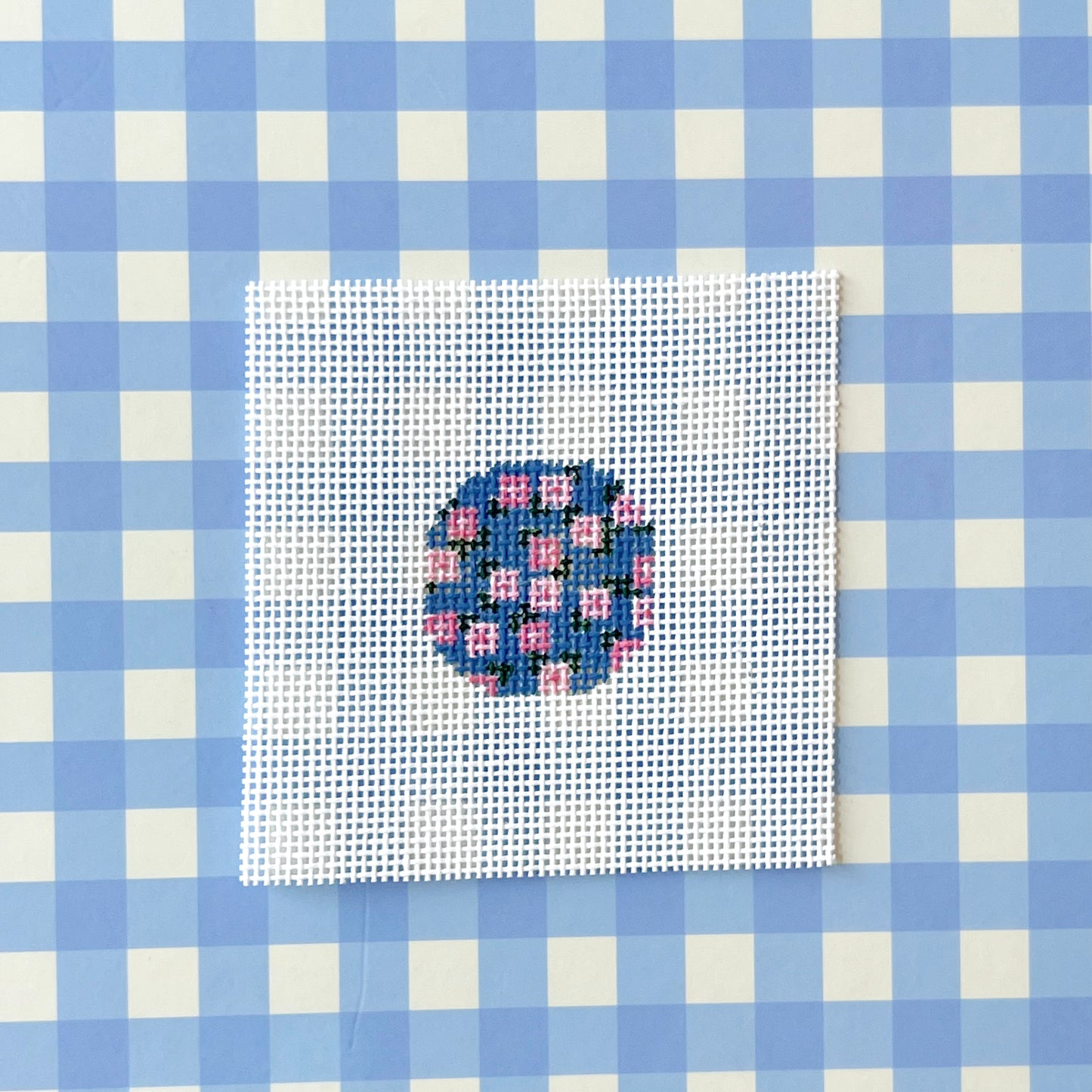 Hydrangea Keychain Round Needlepoint Canvas, 18 Mesh, 1.5" Round