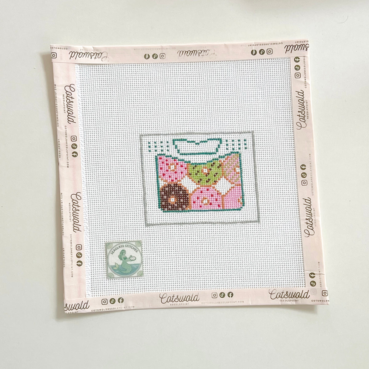 Half Dozen Donut Box with Pink and Green Donuts, 18 Mesh, 3"x2.5" design size