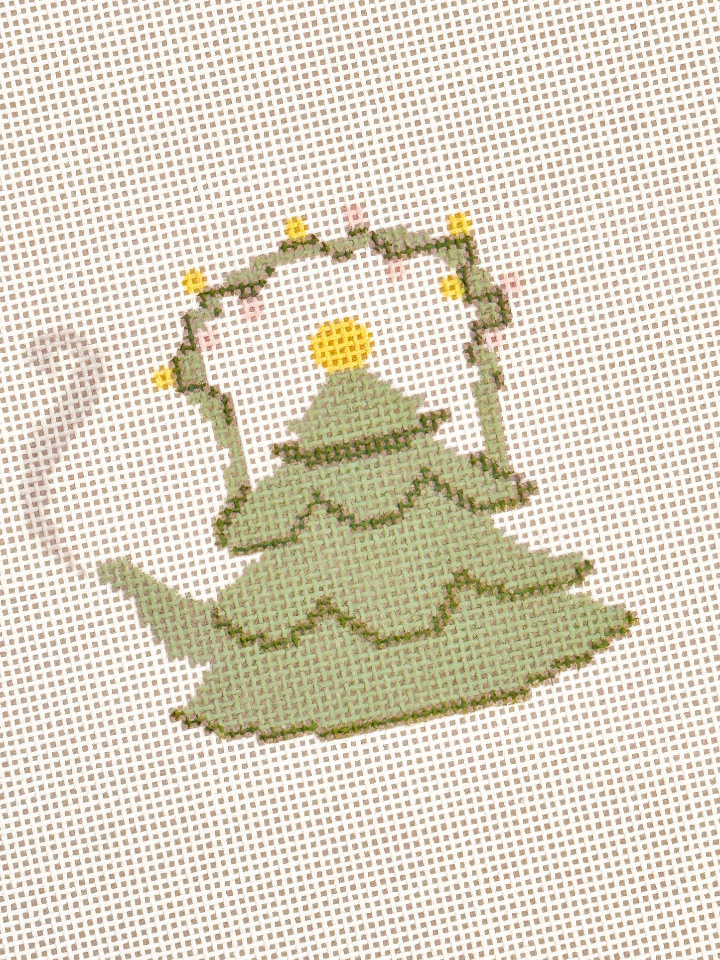 Christmas Tree Tea Kettle 18 Mesh Needlepoint Canvas – 2.5” x 3” Design