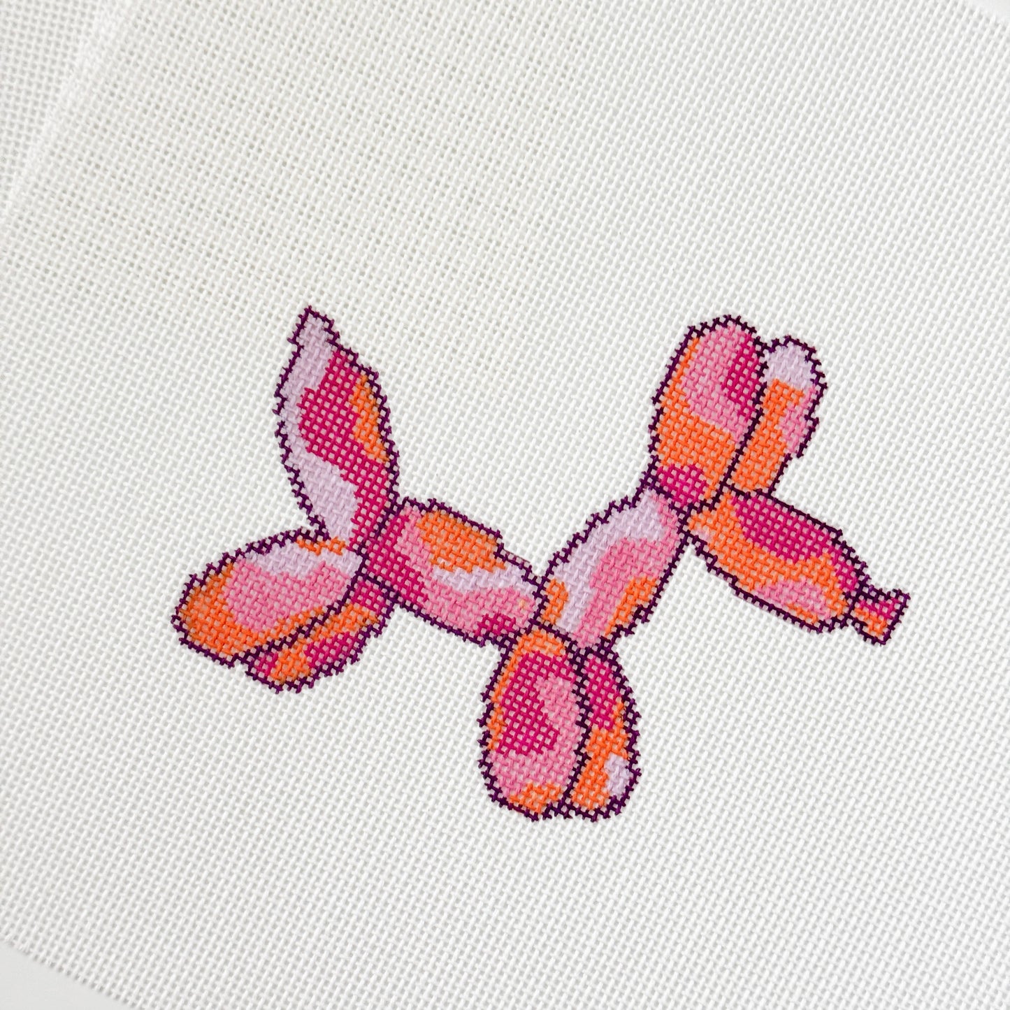 Wholesale Exclusive Groovy Balloon Dog 18 Mesh Hand Painted Needlepoint Canvas 4”x3”