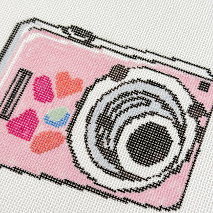 Wholesale Exclusive Pink Digital Camera 18 Mesh Hand Painted Needlepoint Canvas 4”x5”