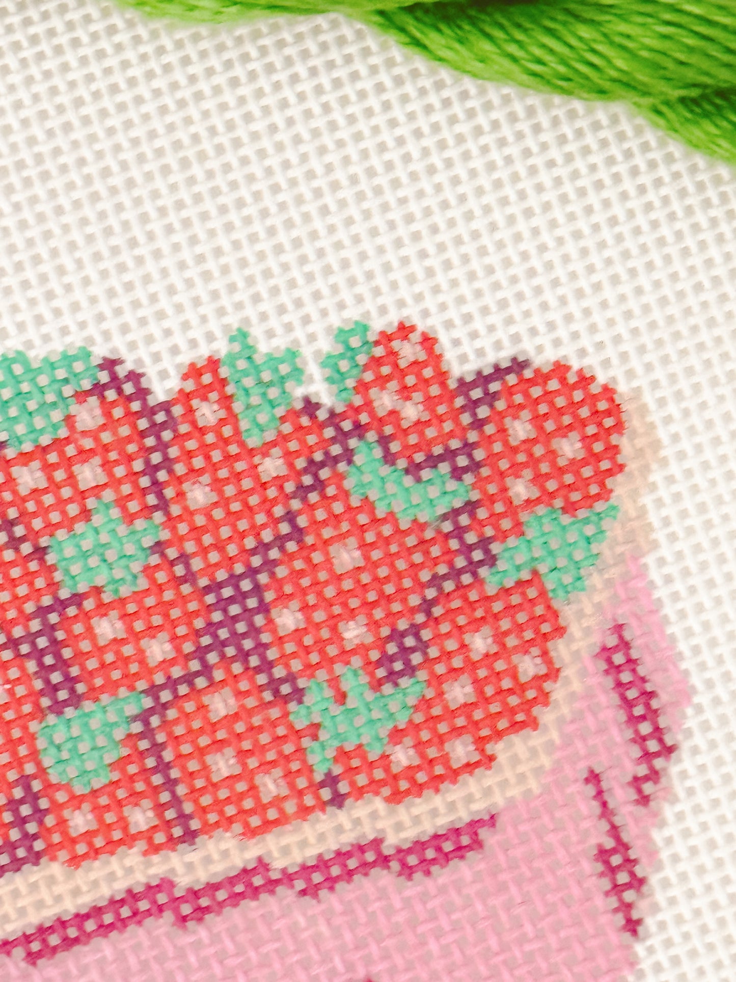 Strawberry Basket Needlepoint Canvas 13 Mesh 3” Design, Summer Strawberries Needlepoint Canvas modern Hand Painted