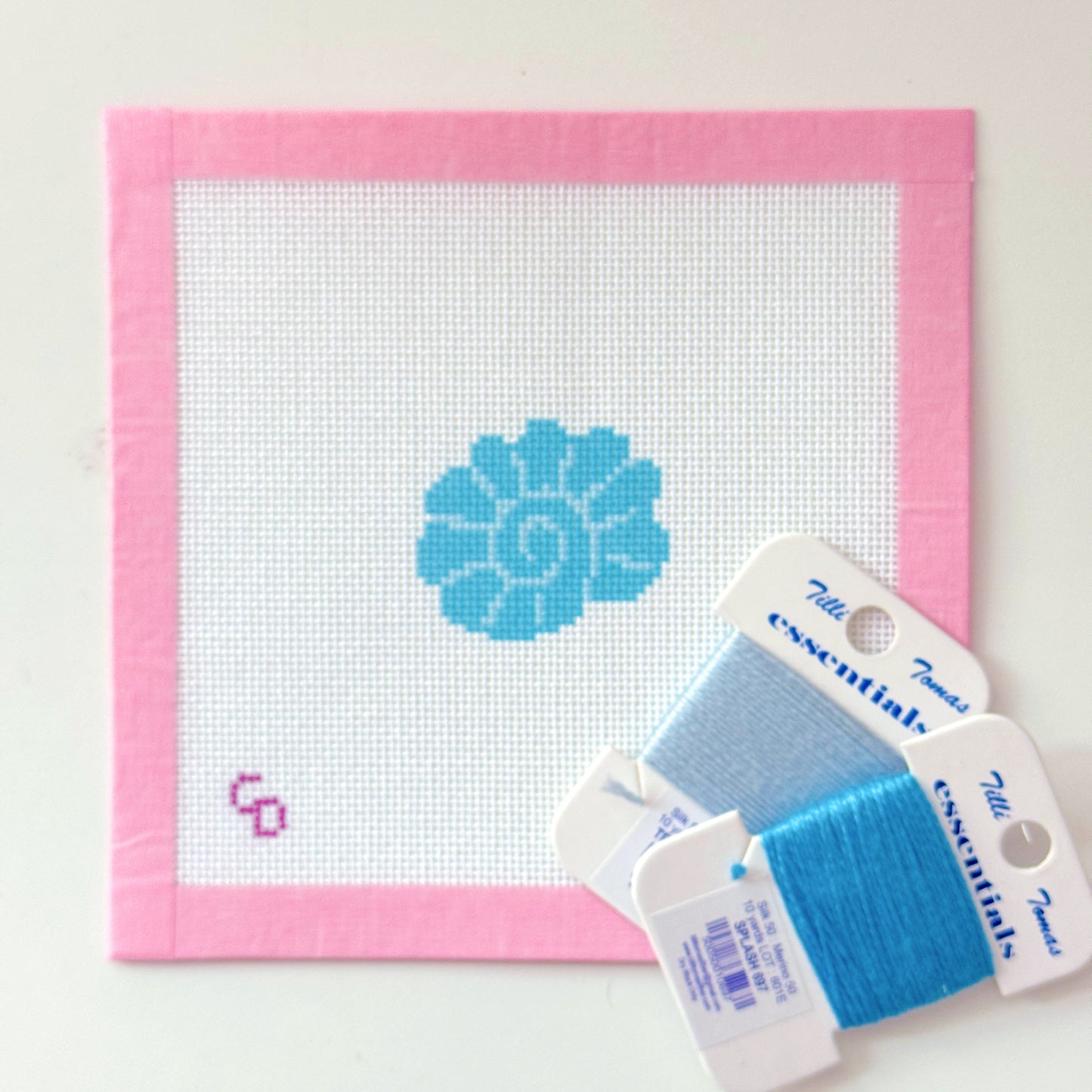 Mini Blue Seashell Needlepoint Canvas, Beginner Needlepoint Canvas, Mini Needlepoint Canvas, 18 Mesh, 2x2 Design