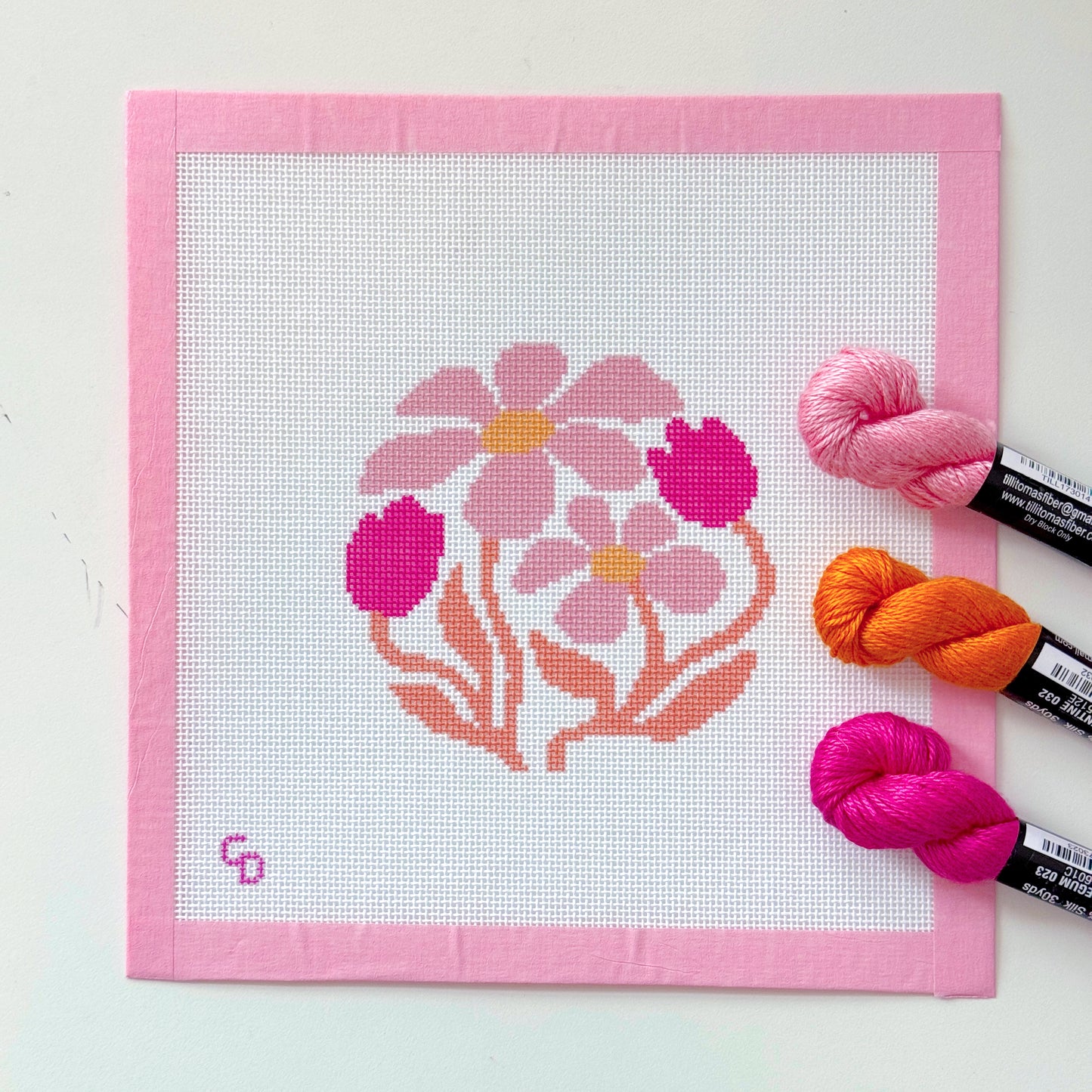 Abstract Boho Pink Flower Round Ornament Needlepoint, Boho Needlepoint Canvas, Spring Needlepoint Canvas, 18 Mesh, 4x4