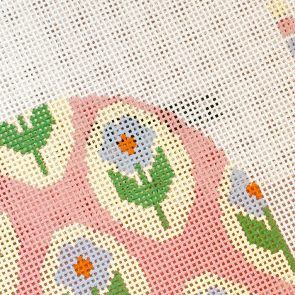 Repeating Flower 4” Round Needlepoint 18 Mesh Canvas, Trendy Needlepoint Canvas