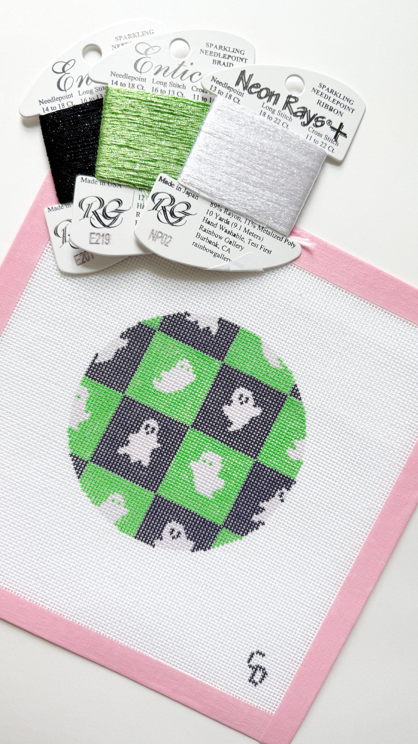 Checkered Ghost Round Halloween Needlepoint Canvas, Halloween Ornament Needlepoint, 18 Mesh, 4x4 Design