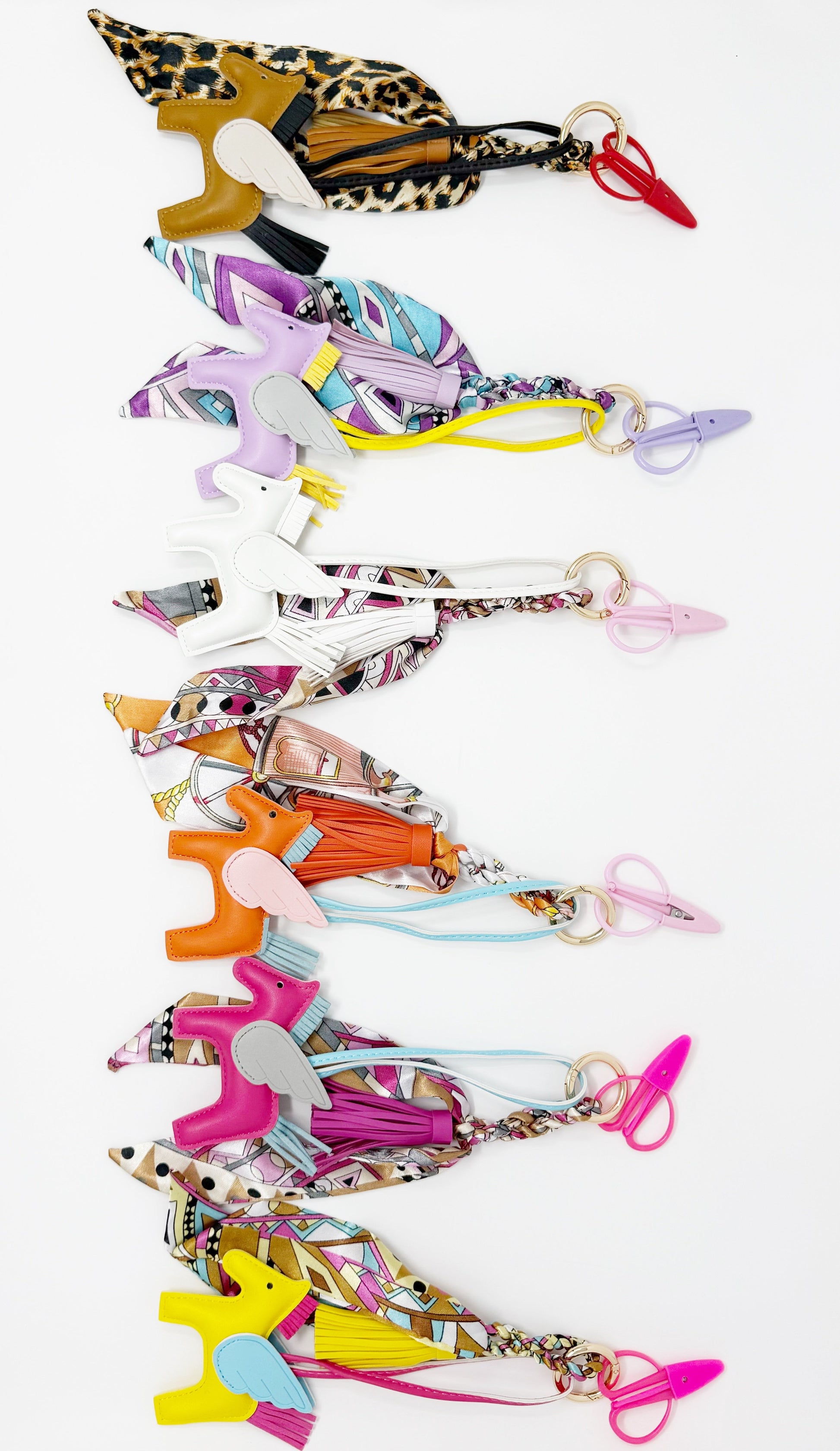 Pegasnips - Leopard scissor fob