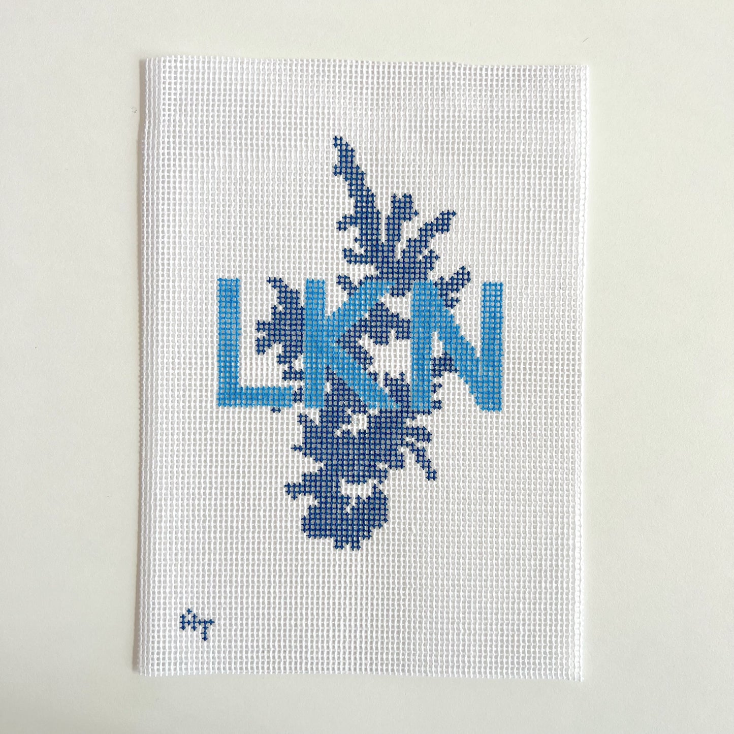 LKN Blue Lake Needlepoint Canvas, 13 Mesh, 4"x6" Design Size