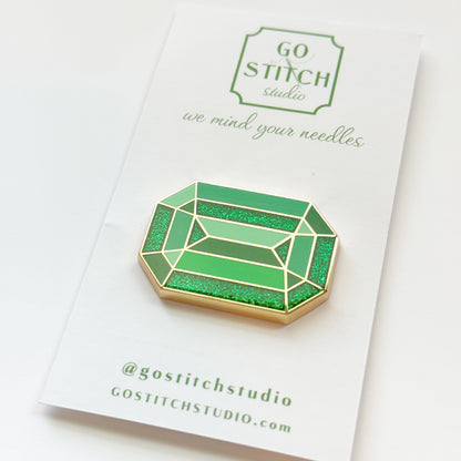 Sparkling Green Gem Needleminder, Needlepoint Accessories